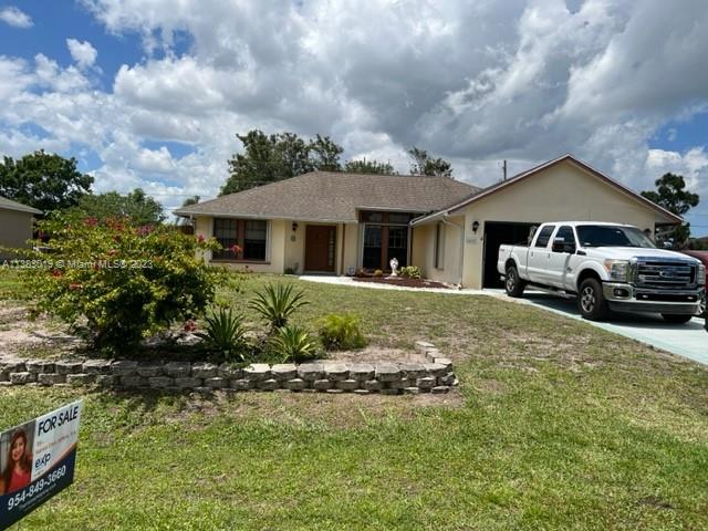 425 SW Prater Avenue Port St. Lucie FL 34953