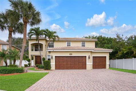 6651 Chandra Way Lake Worth FL 33467
