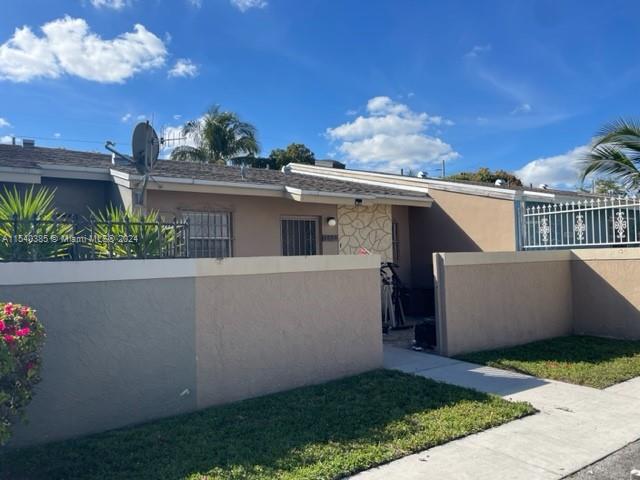 1806 NW 1st Avenue Miami FL 33136