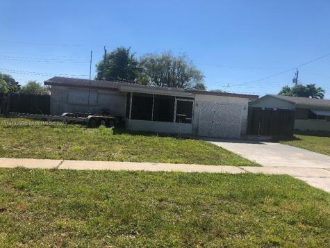 3328 Wilson Street Hollywood FL 33021