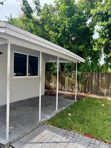 2419 Lincoln Street Hollywood FL 33020
