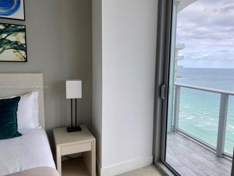 4111 S Ocean Drive Hollywood FL 33019