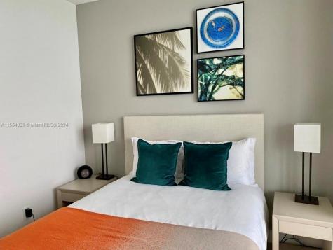 4111 S Ocean Drive Hollywood FL 33019