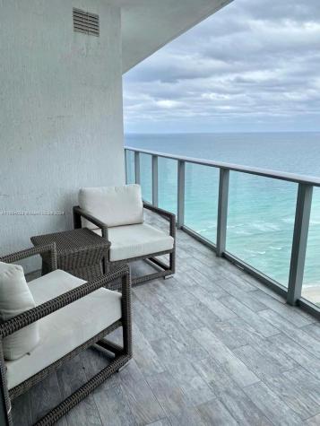 4111 S Ocean Drive Hollywood FL 33019