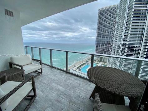 4111 S Ocean Drive Hollywood FL 33019