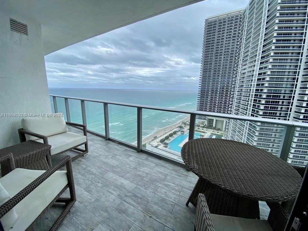 4111 S Ocean Drive Hollywood FL 33019