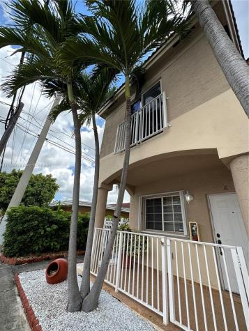 425 E 3rd Avenue Hialeah FL 33010