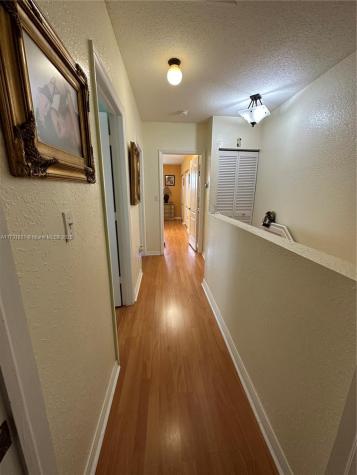 425 E 3rd Avenue Hialeah FL 33010