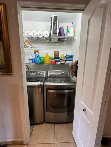 425 E 3rd Avenue Hialeah FL 33010