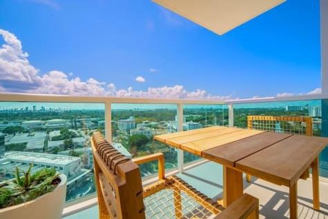 102 24th Street Miami Beach FL 33139