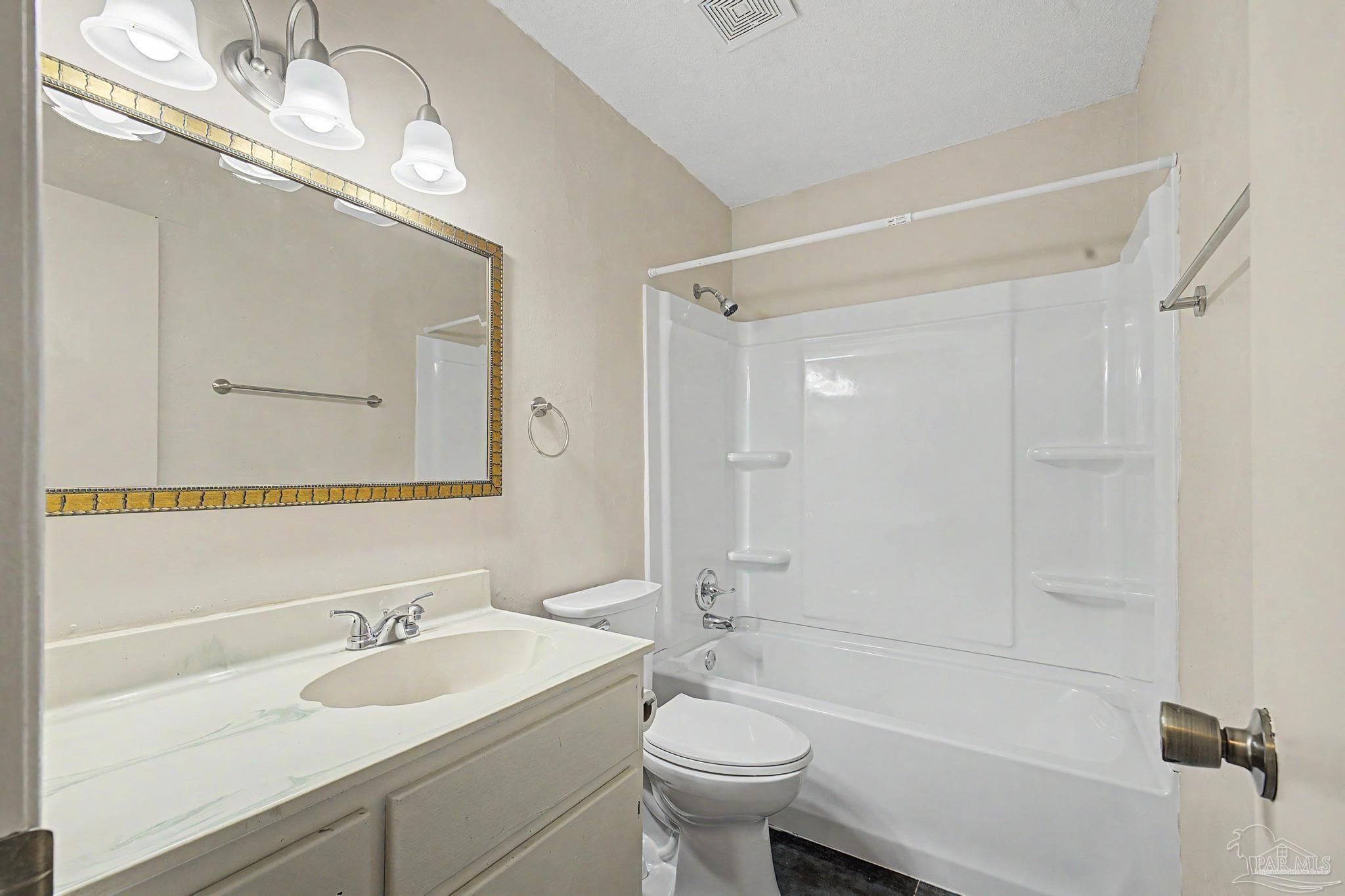 2811 Langley Ave # 215 Pensacola FL 32504