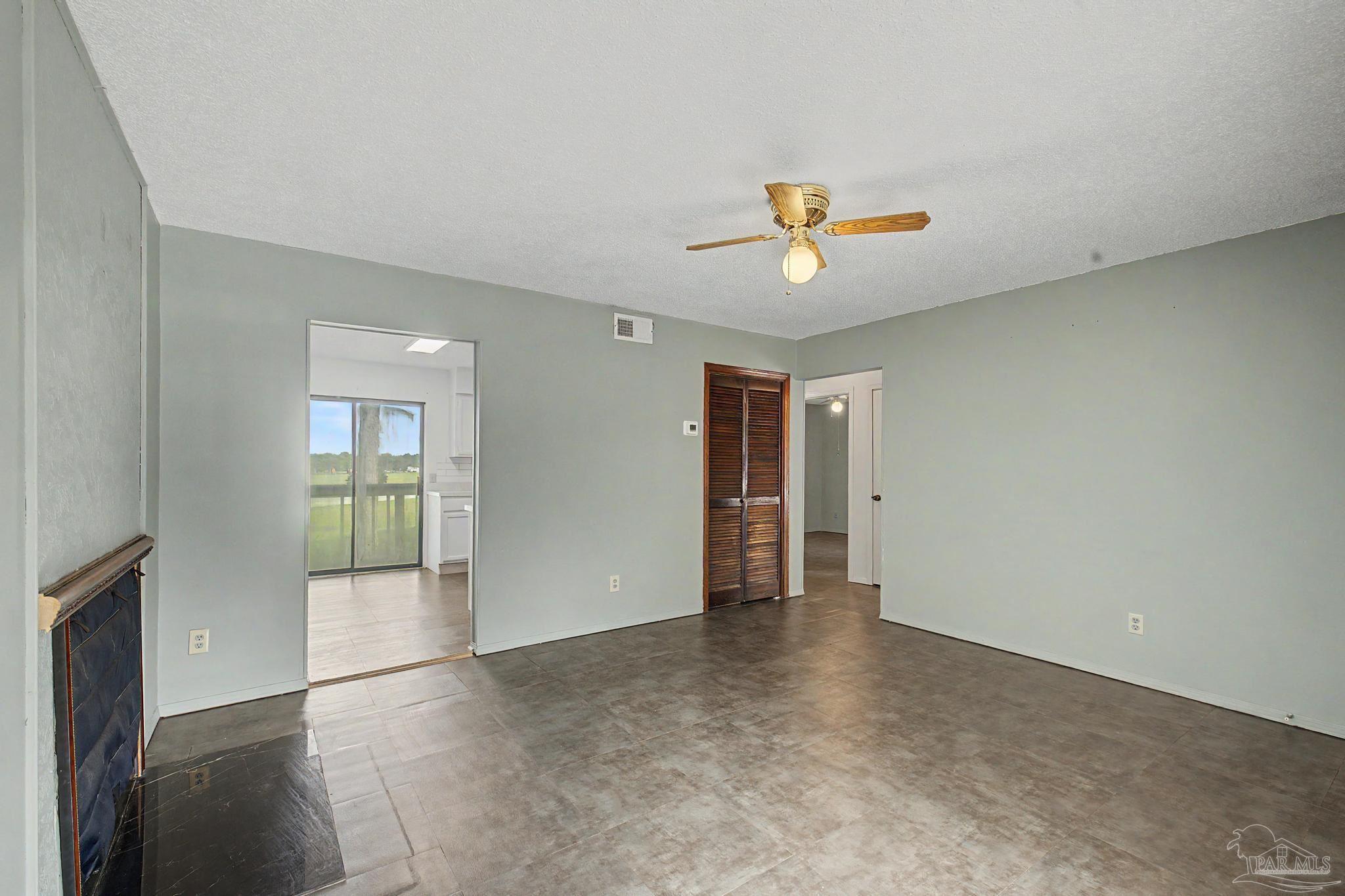 2811 Langley Ave # 215 Pensacola FL 32504