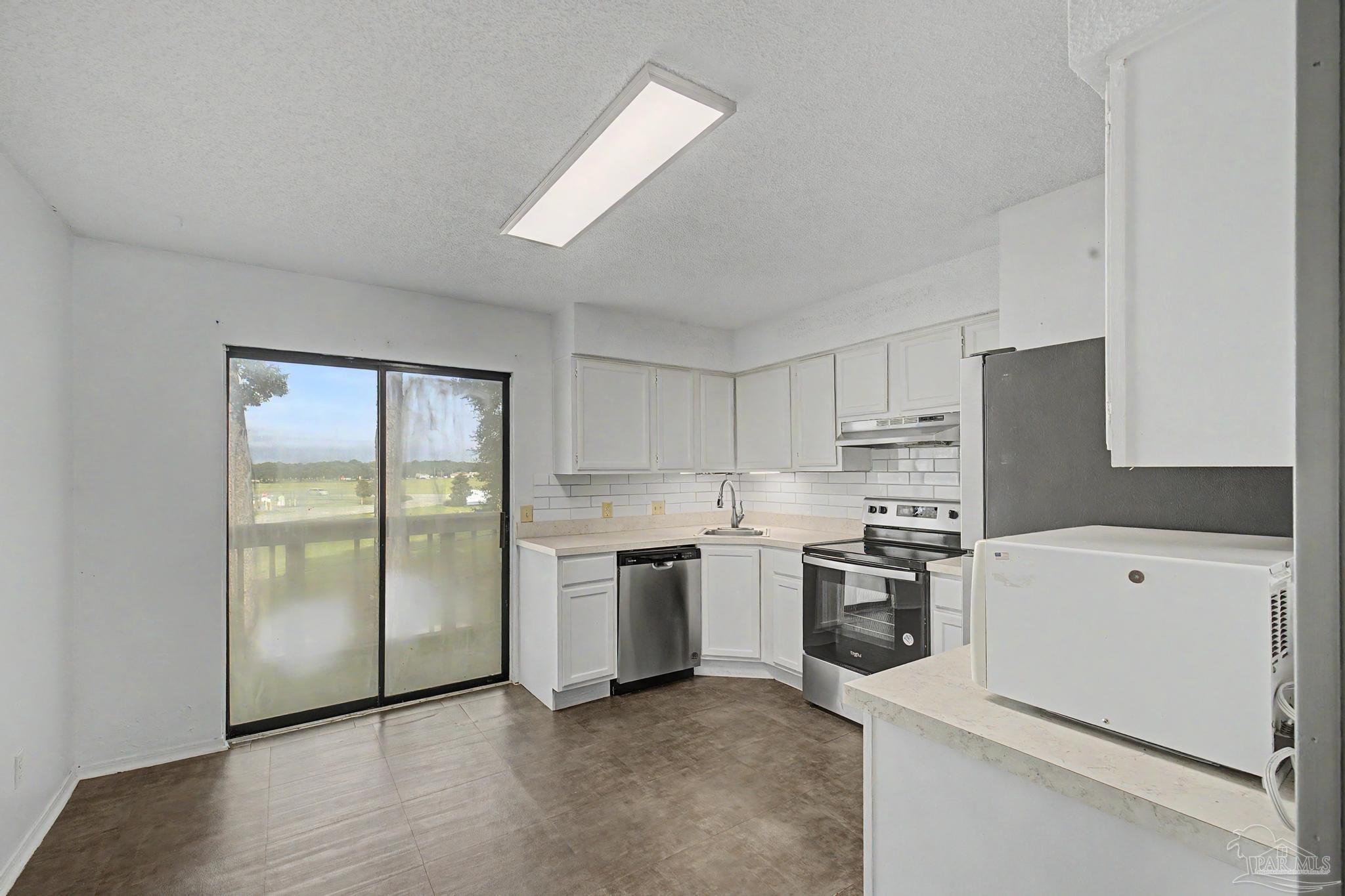2811 Langley Ave # 215 Pensacola FL 32504