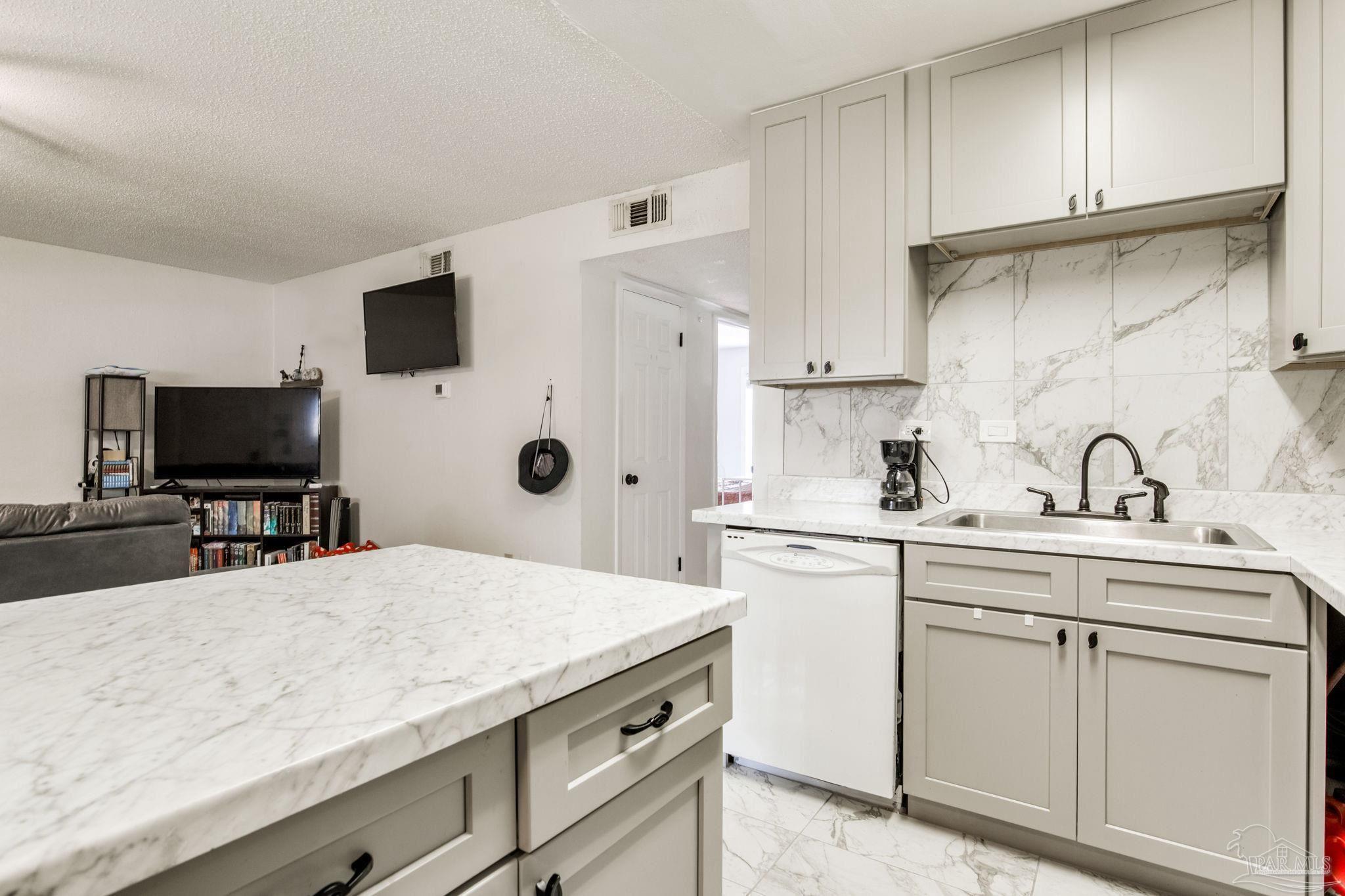 600 Scenic Hwy # 117 Pensacola FL 32503