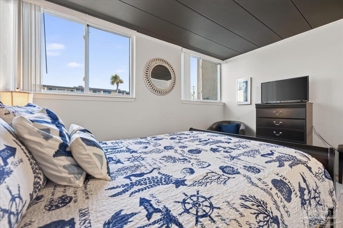 300 NW Miracle Strip Pkwy S.w. # 3b Ft Walton Beach FL 32548
