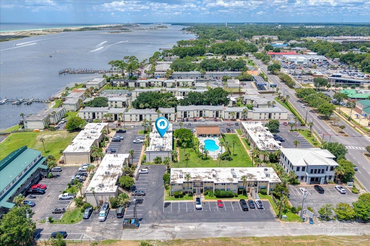 300 NW Miracle Strip Pkwy S.w. # 3b Ft Walton Beach FL 32548