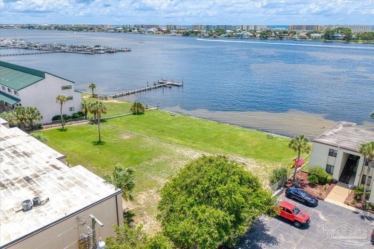 300 NW Miracle Strip Pkwy S.w. # 3b Ft Walton Beach FL 32548