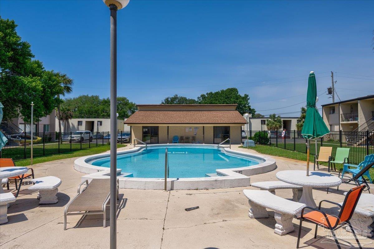 300 NW Miracle Strip Pkwy S.w. # 3b Ft Walton Beach FL 32548
