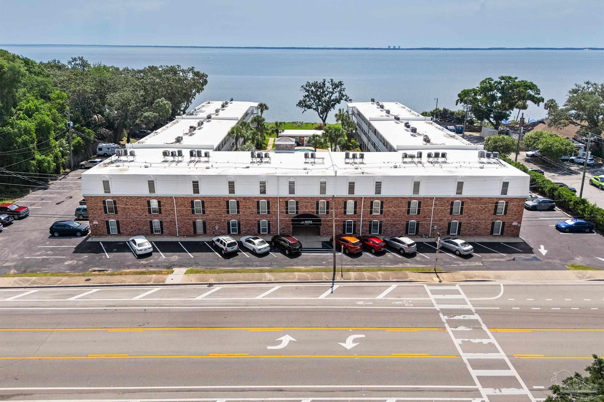 Pensacola FL, 710 Scenic Highway, Unit 120