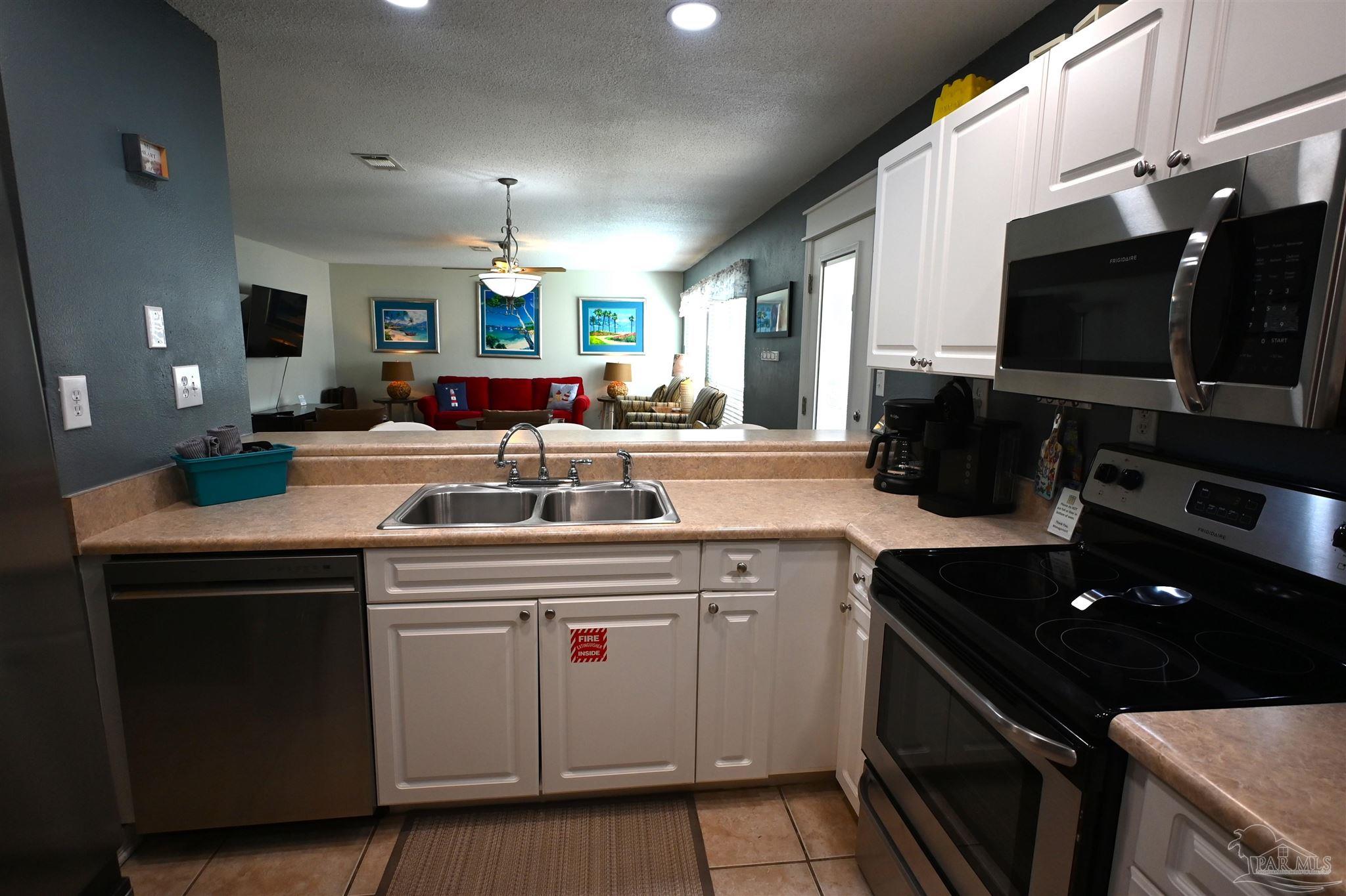 8425 Gulf Blvd # 112 Navarre FL 32566