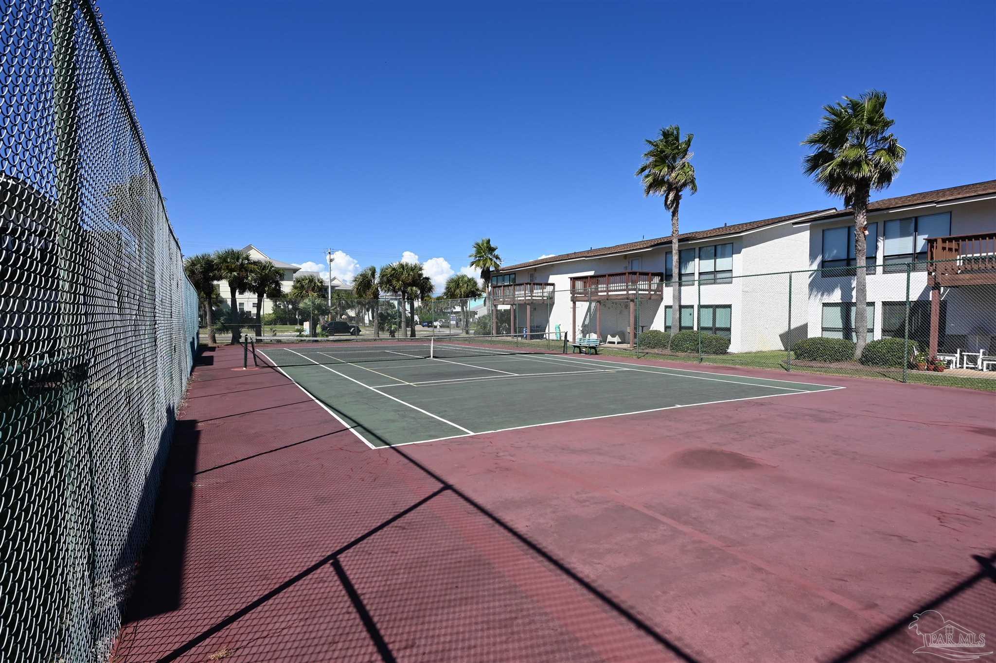 8425 Gulf Blvd # 112 Navarre FL 32566
