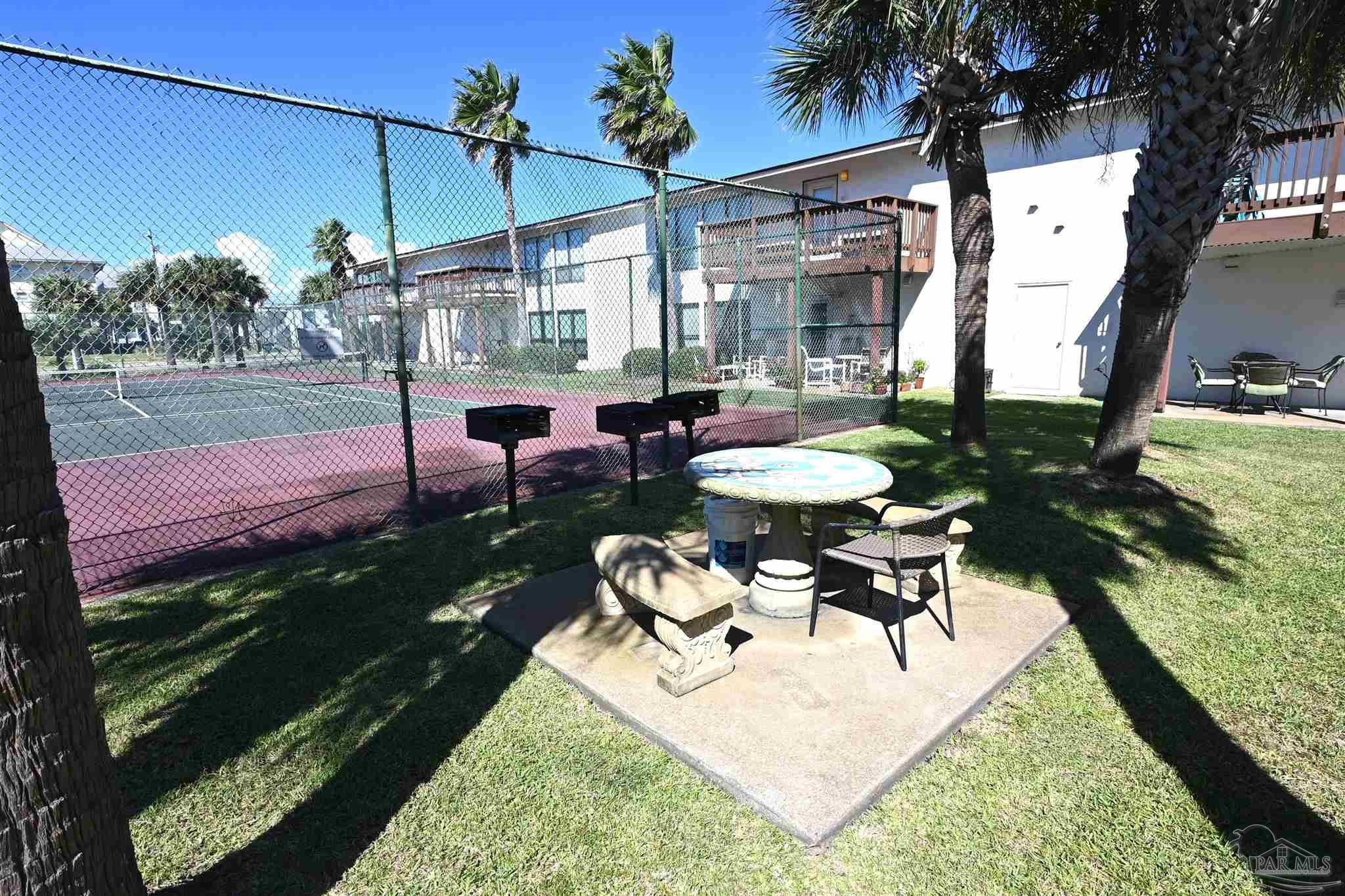 8425 Gulf Blvd # 112 Navarre FL 32566