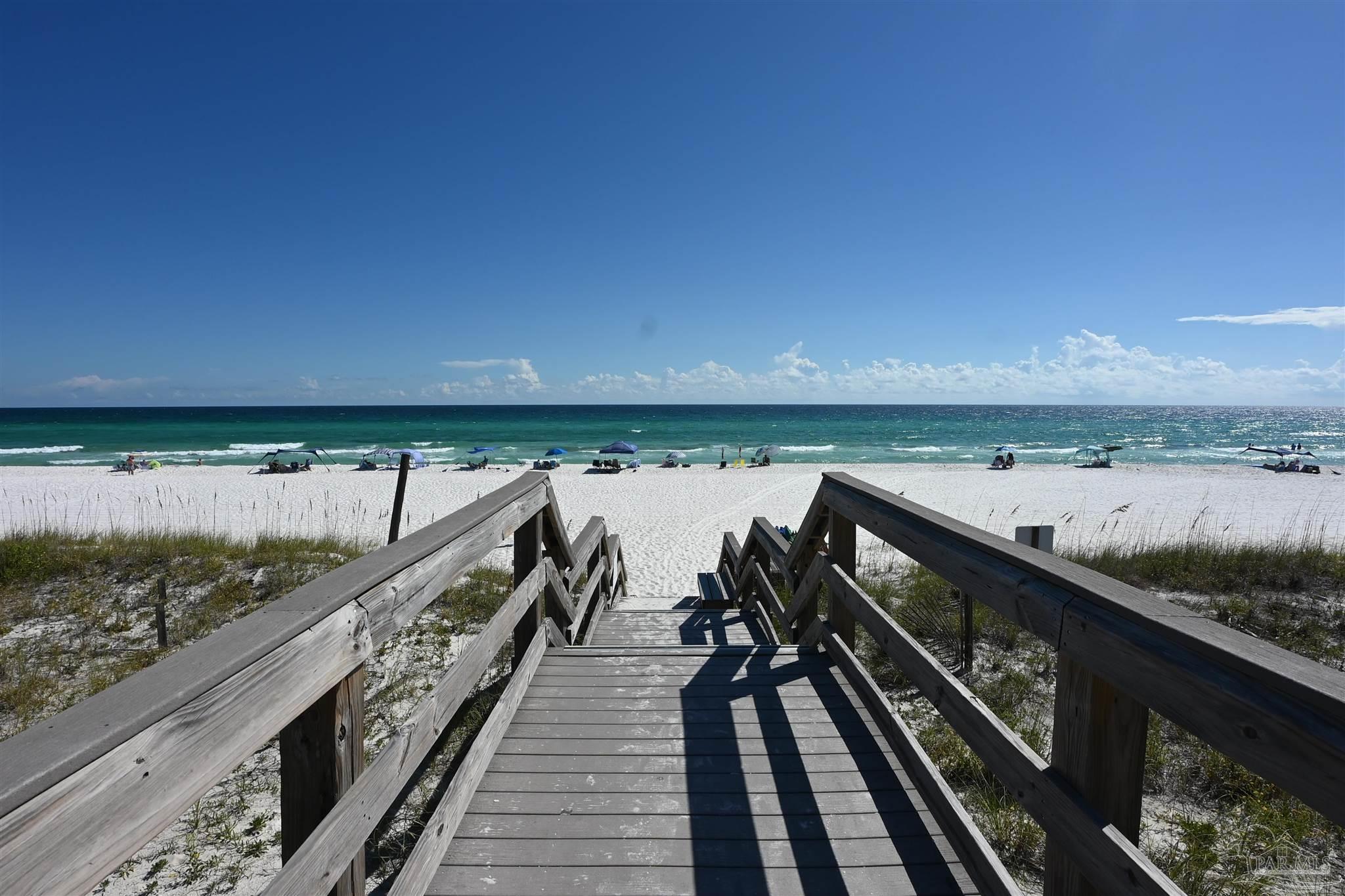 8425 Gulf Blvd # 112 Navarre FL 32566