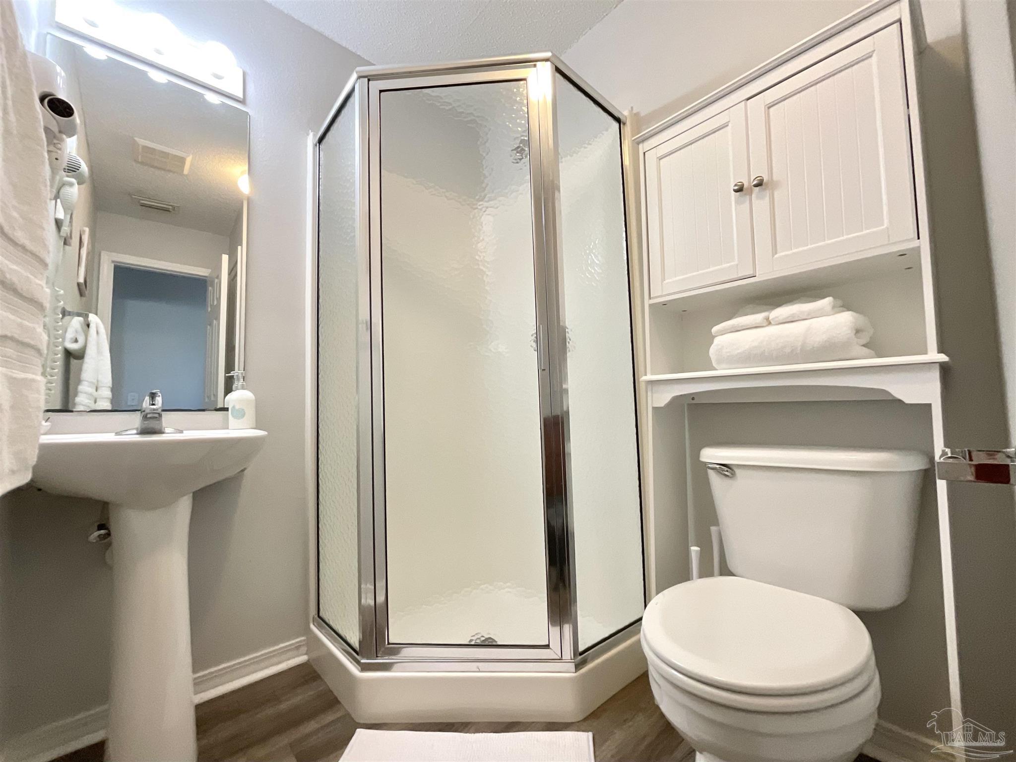 8436 Gulf Blvd # 612 Navarre FL 32566