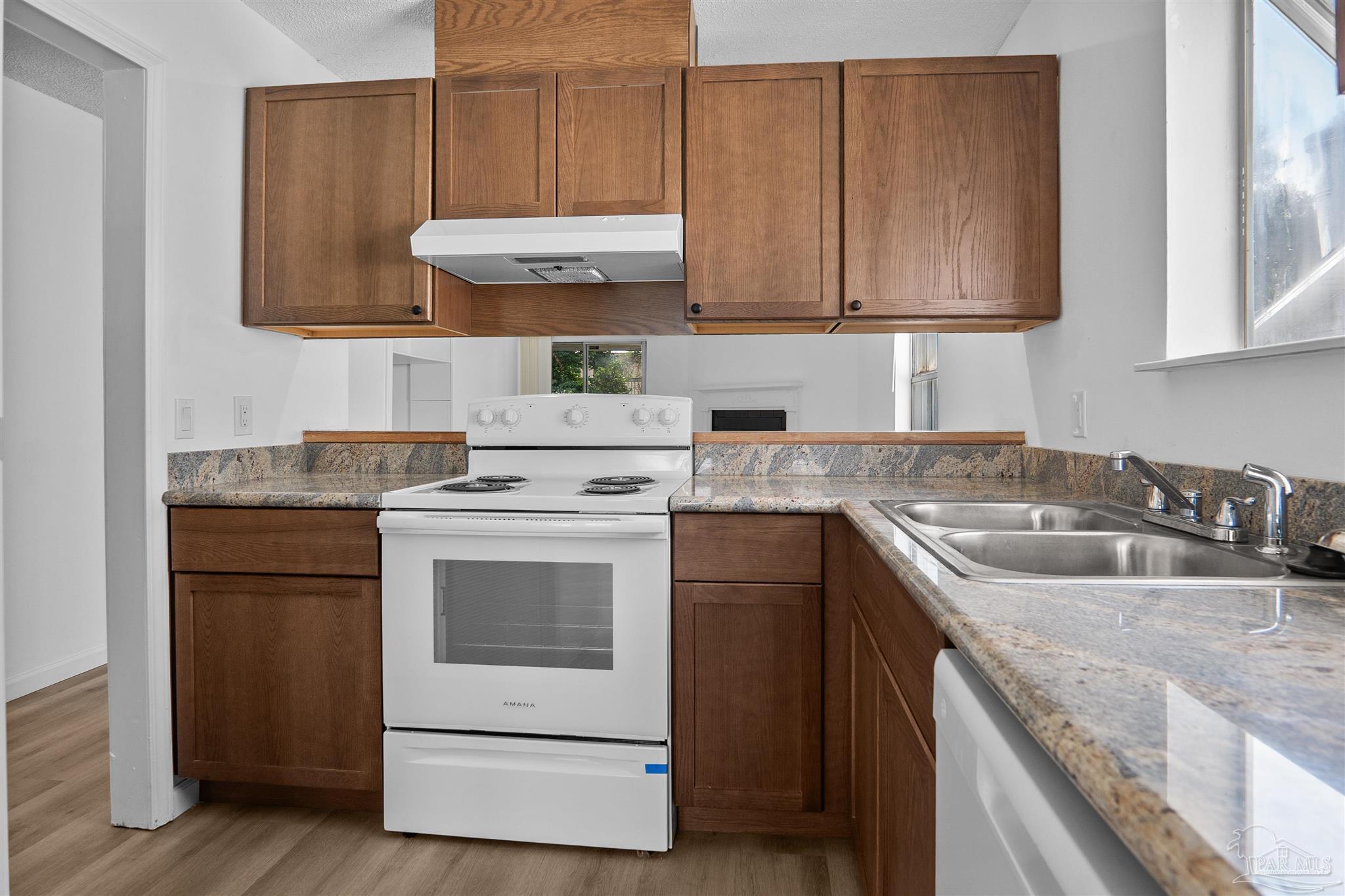 1500 E Johnson Ave # 204 Pensacola FL 32514