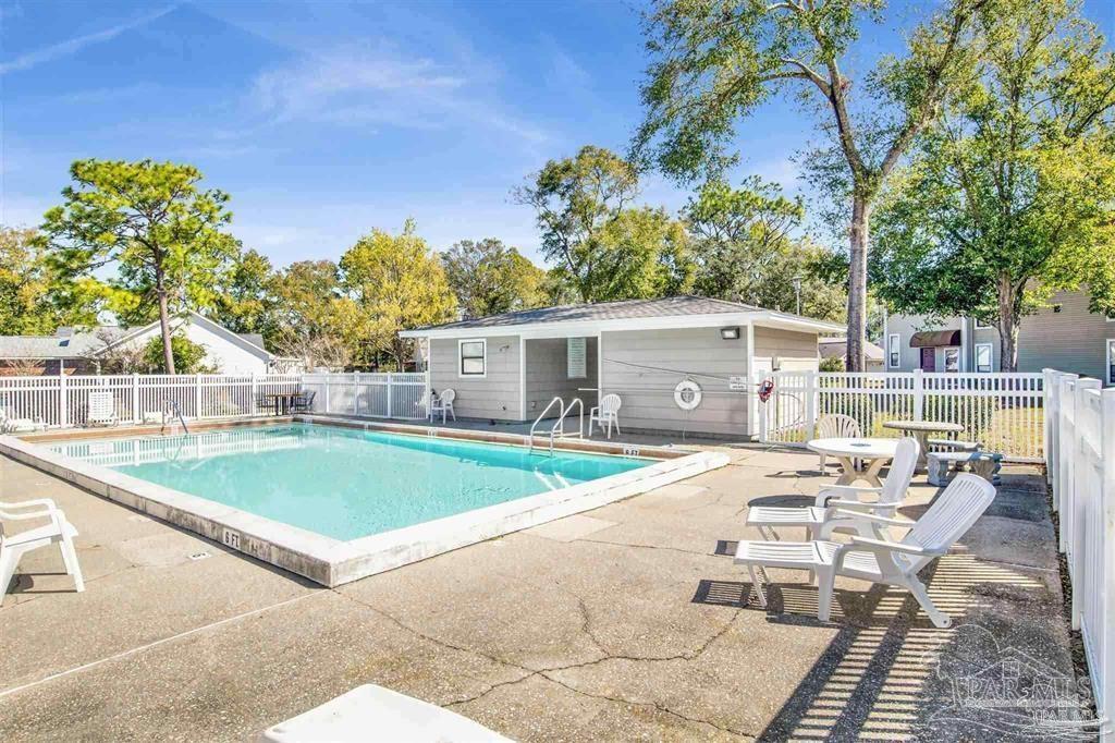 7171 N 9th Avenue Pensacola FL 32504