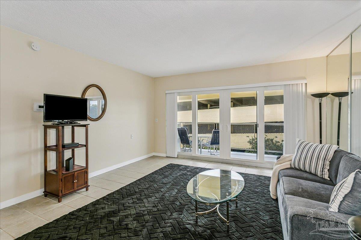 825 Bayshore Pkwy # 203 Pensacola FL 32507