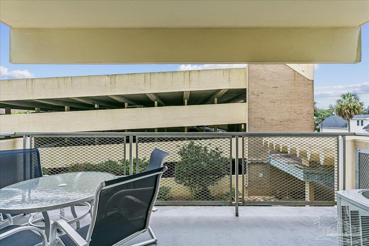 825 Bayshore Pkwy # 203 Pensacola FL 32507