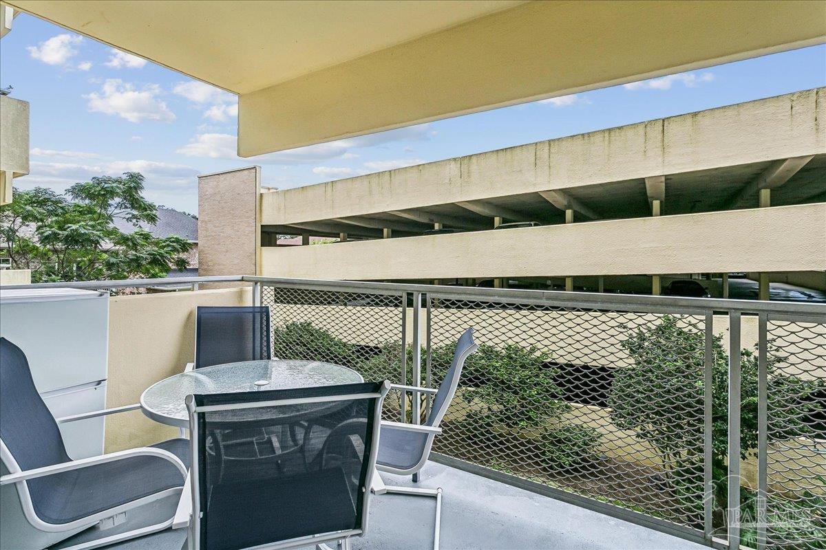 825 Bayshore Pkwy # 203 Pensacola FL 32507