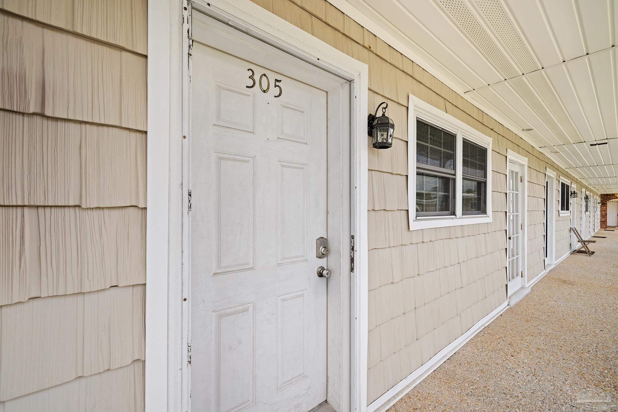 710 Scenic Hwy # 305 Pensacola FL 32503