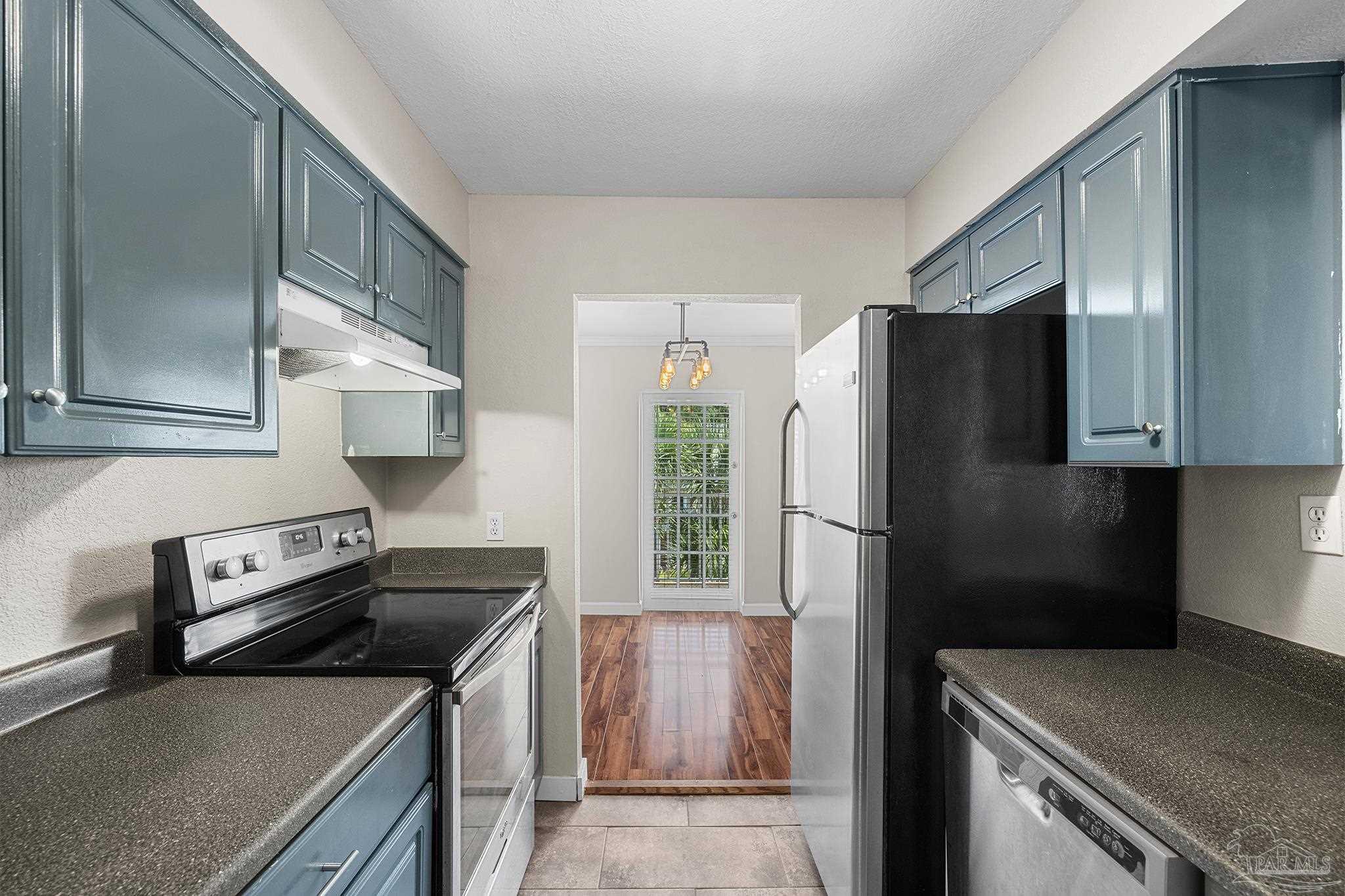 710 Scenic Hwy # 305 Pensacola FL 32503