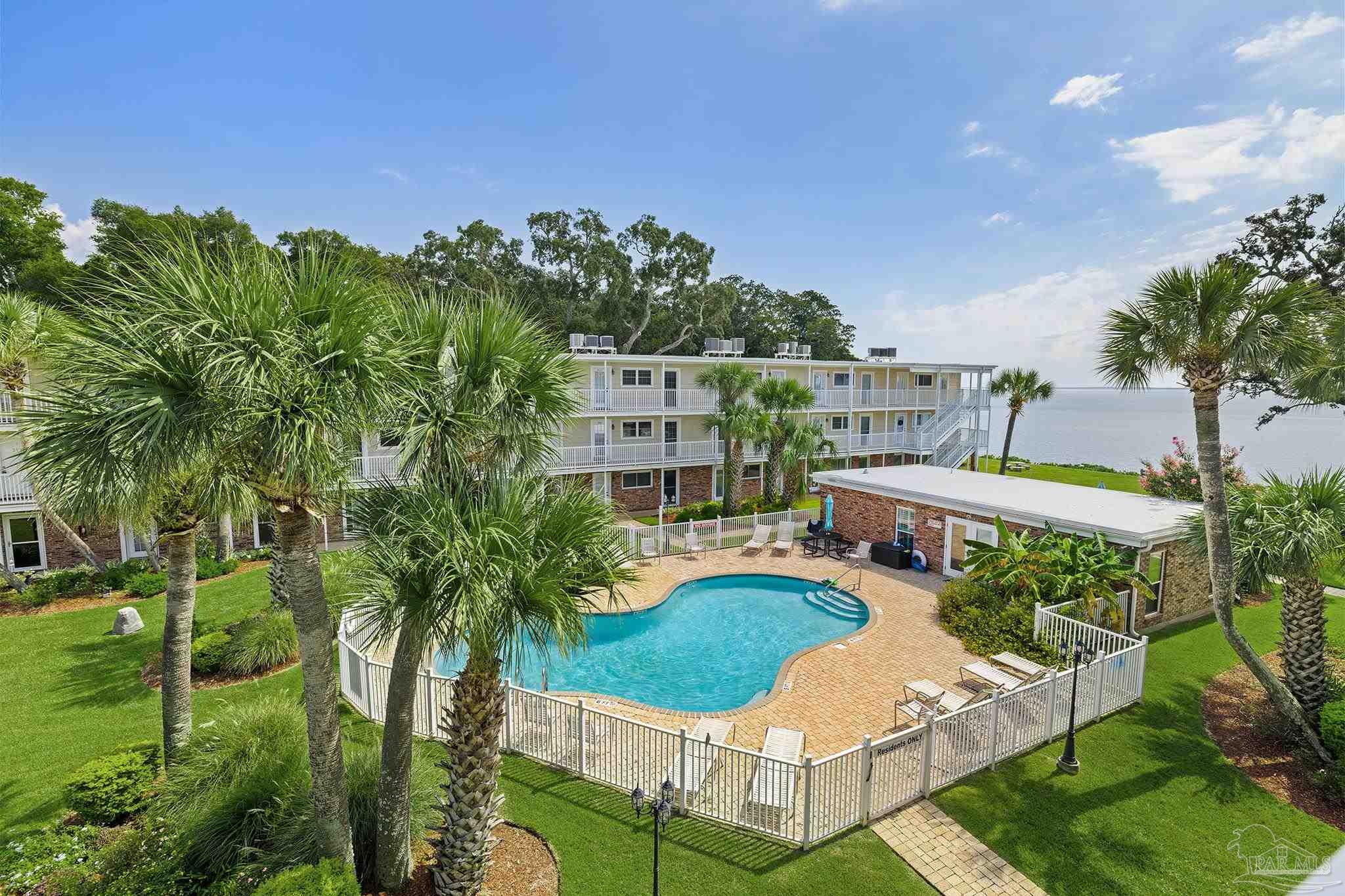 710 Scenic Hwy # 305 Pensacola FL 32503