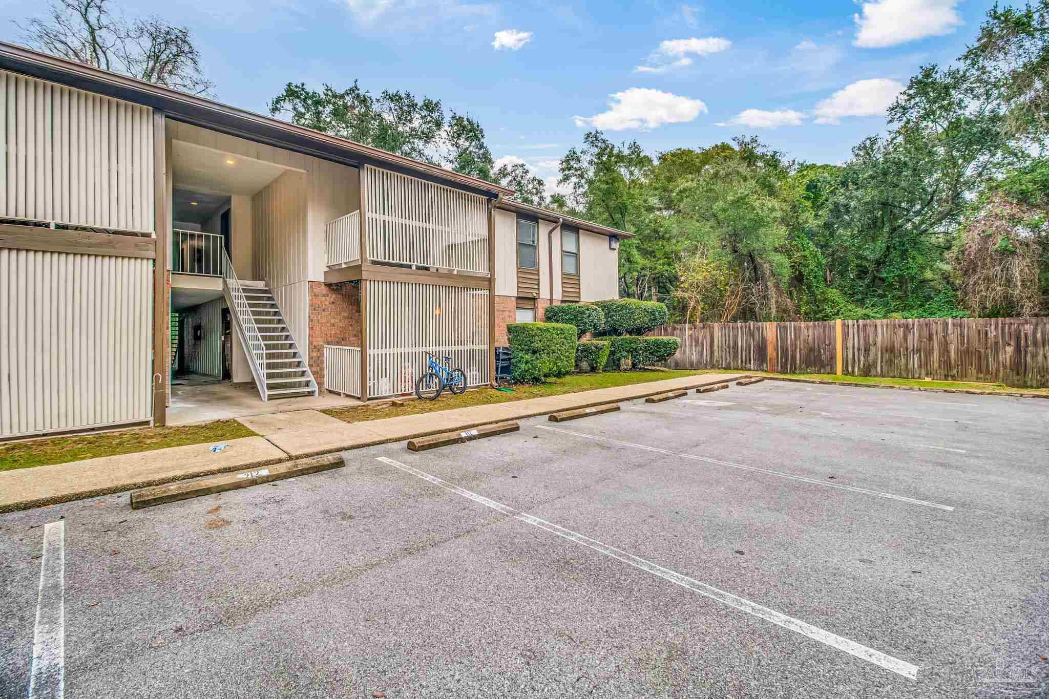 8370 Carl Dean Street # 211 Pensacola FL 32514