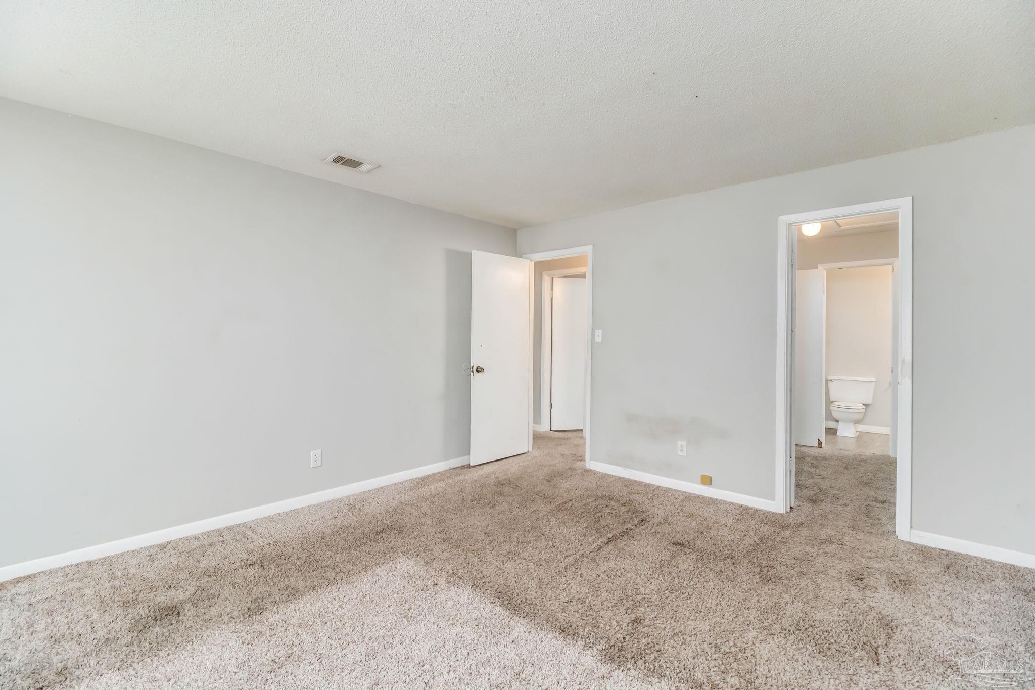 8370 Carl Dean Street # 211 Pensacola FL 32514