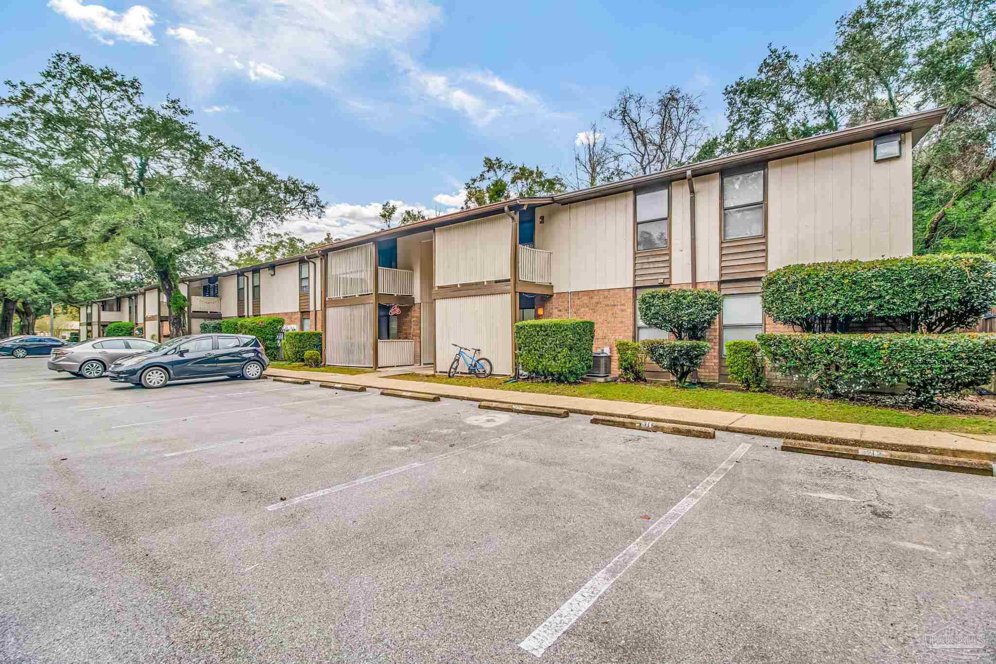 8370 Carl Dean Street # 211 Pensacola FL 32514