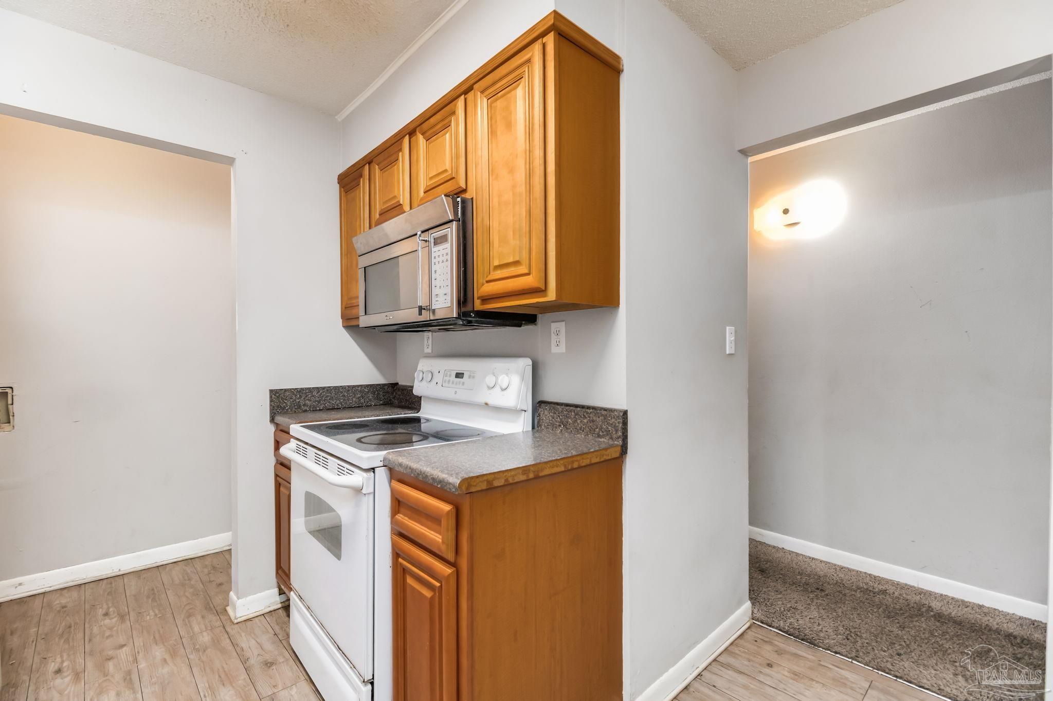 8370 Carl Dean Street # 211 Pensacola FL 32514