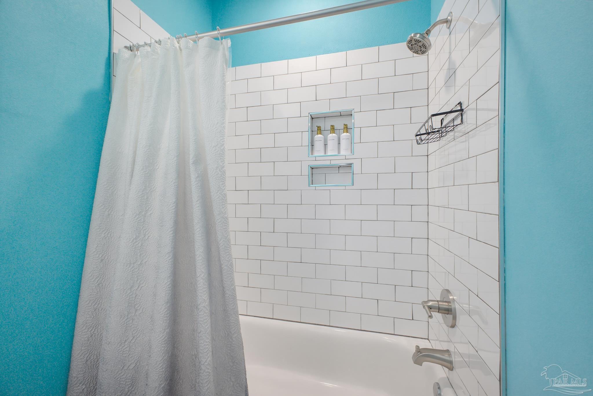 1150 Ft Pickens Rd # 6 Pensacola Beach FL 32561