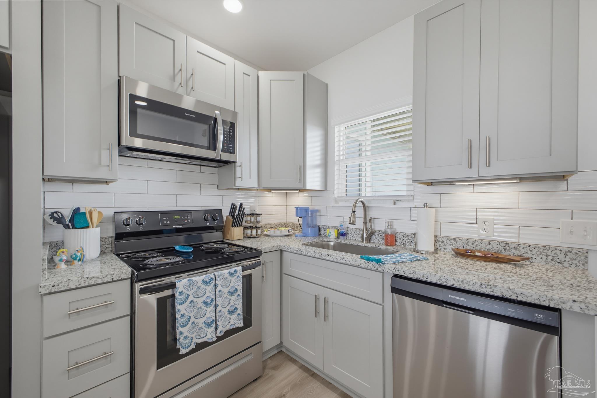 1150 Ft Pickens Rd # 6 Pensacola Beach FL 32561