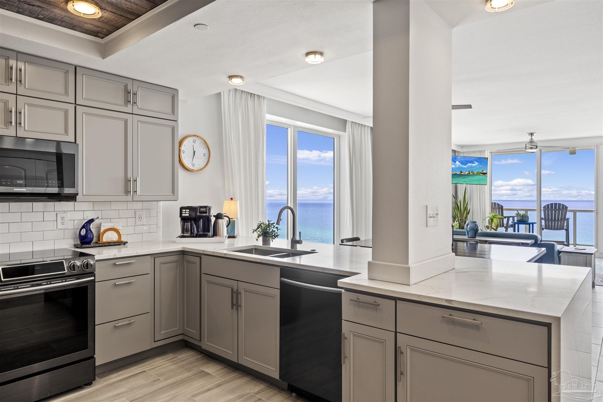 8477 Gulf Blvd # 901 Navarre FL 32566