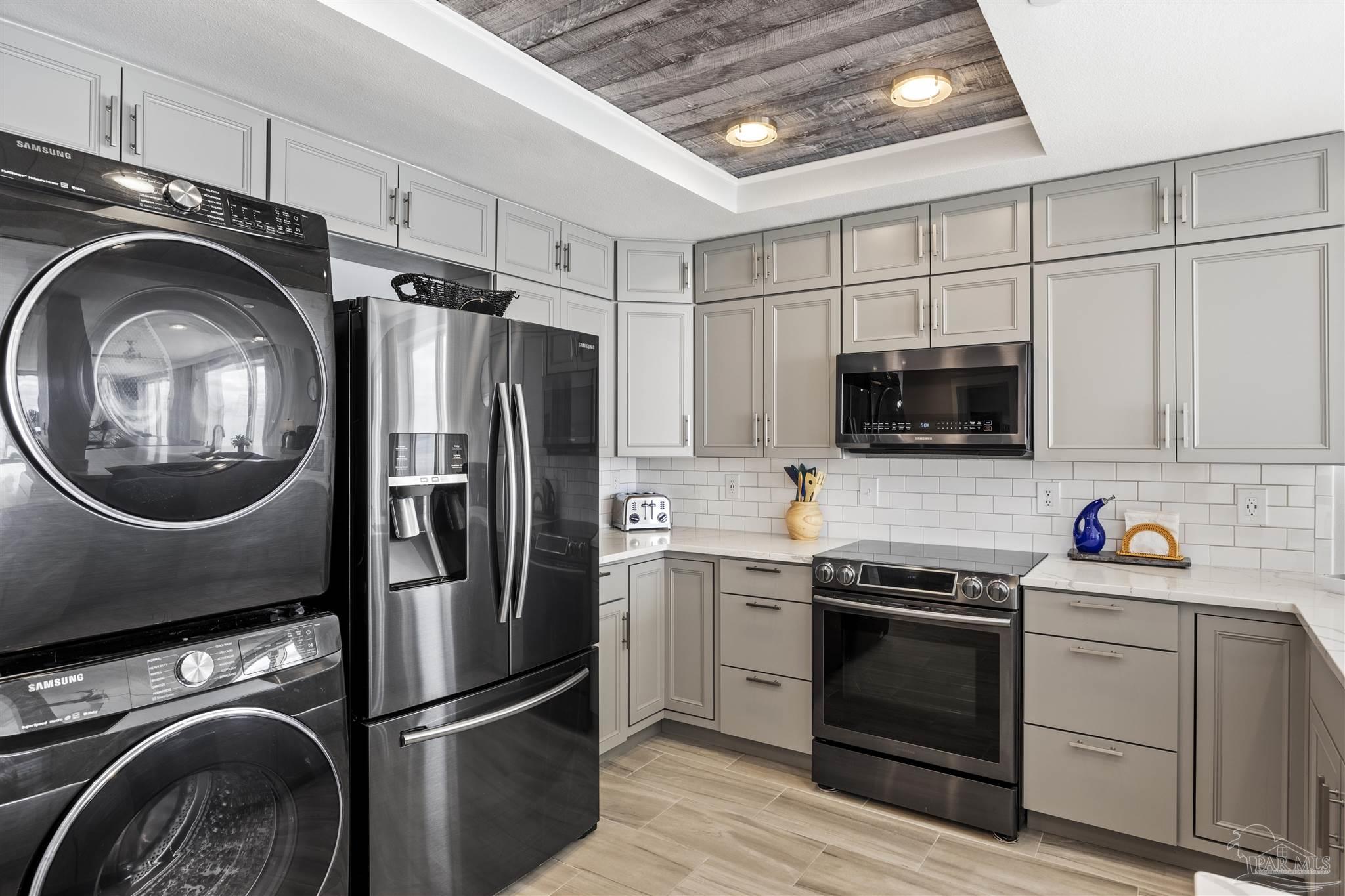 8477 Gulf Blvd # 901 Navarre FL 32566