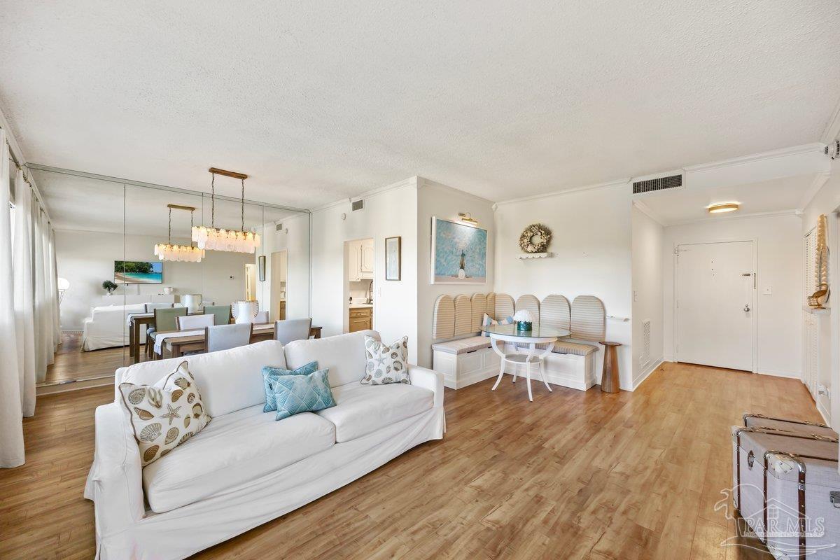 825 Bayshore Dr # 304 Pensacola FL 32507