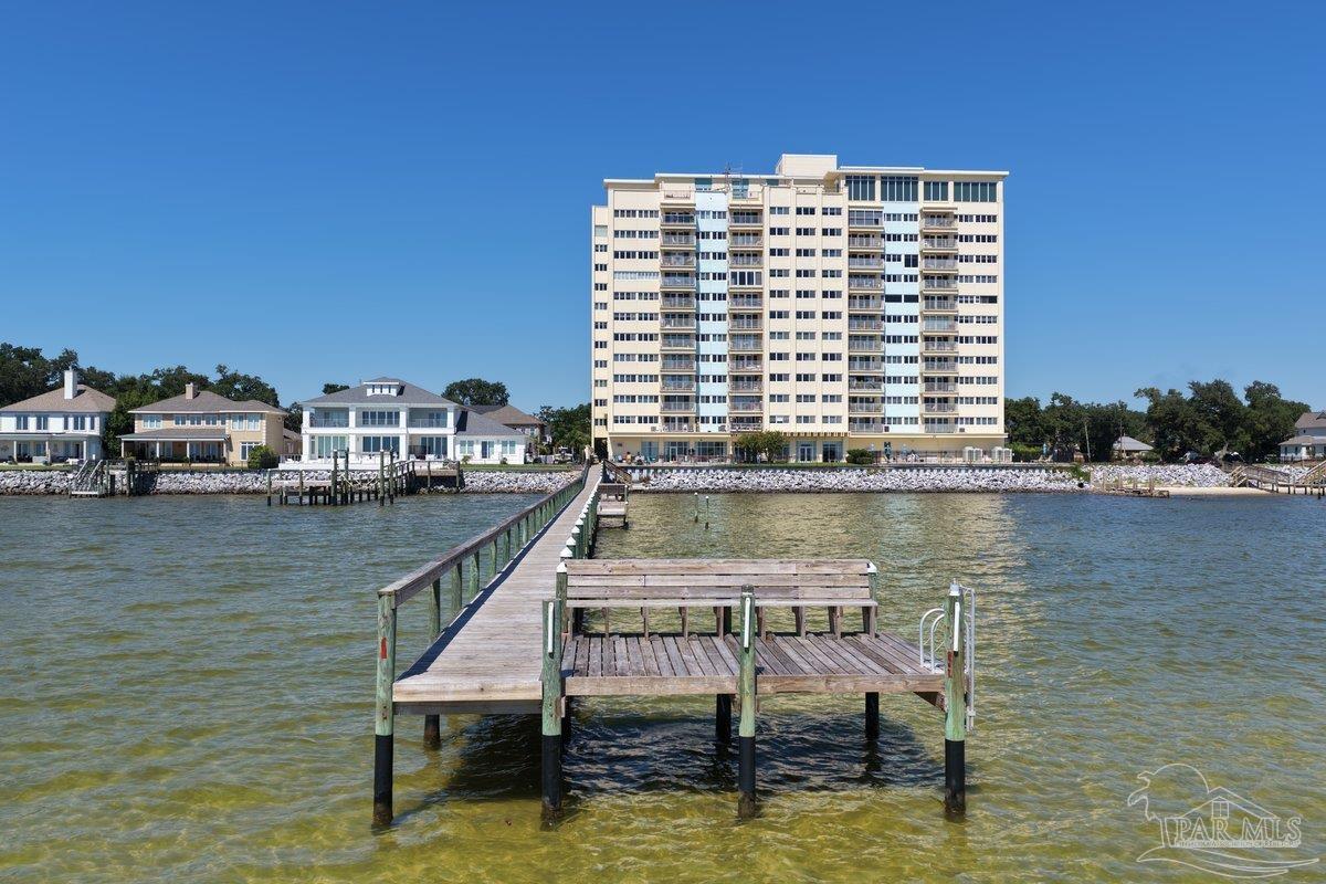 825 Bayshore Dr # 304 Pensacola FL 32507