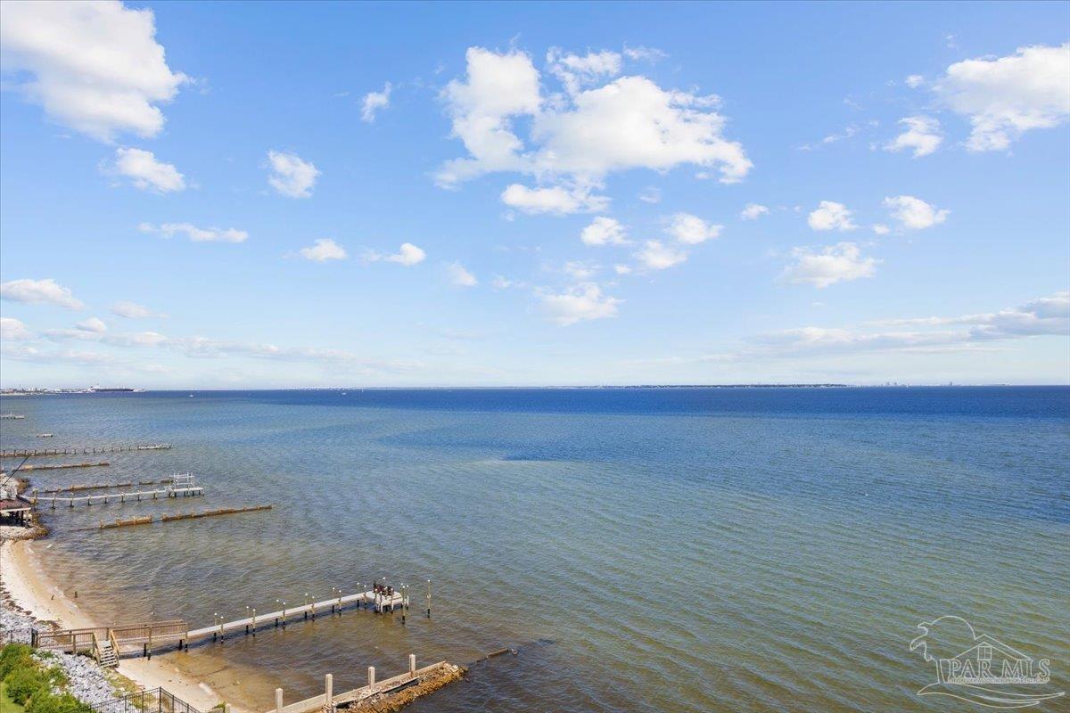 825 Bayshore Dr # 304 Pensacola FL 32507