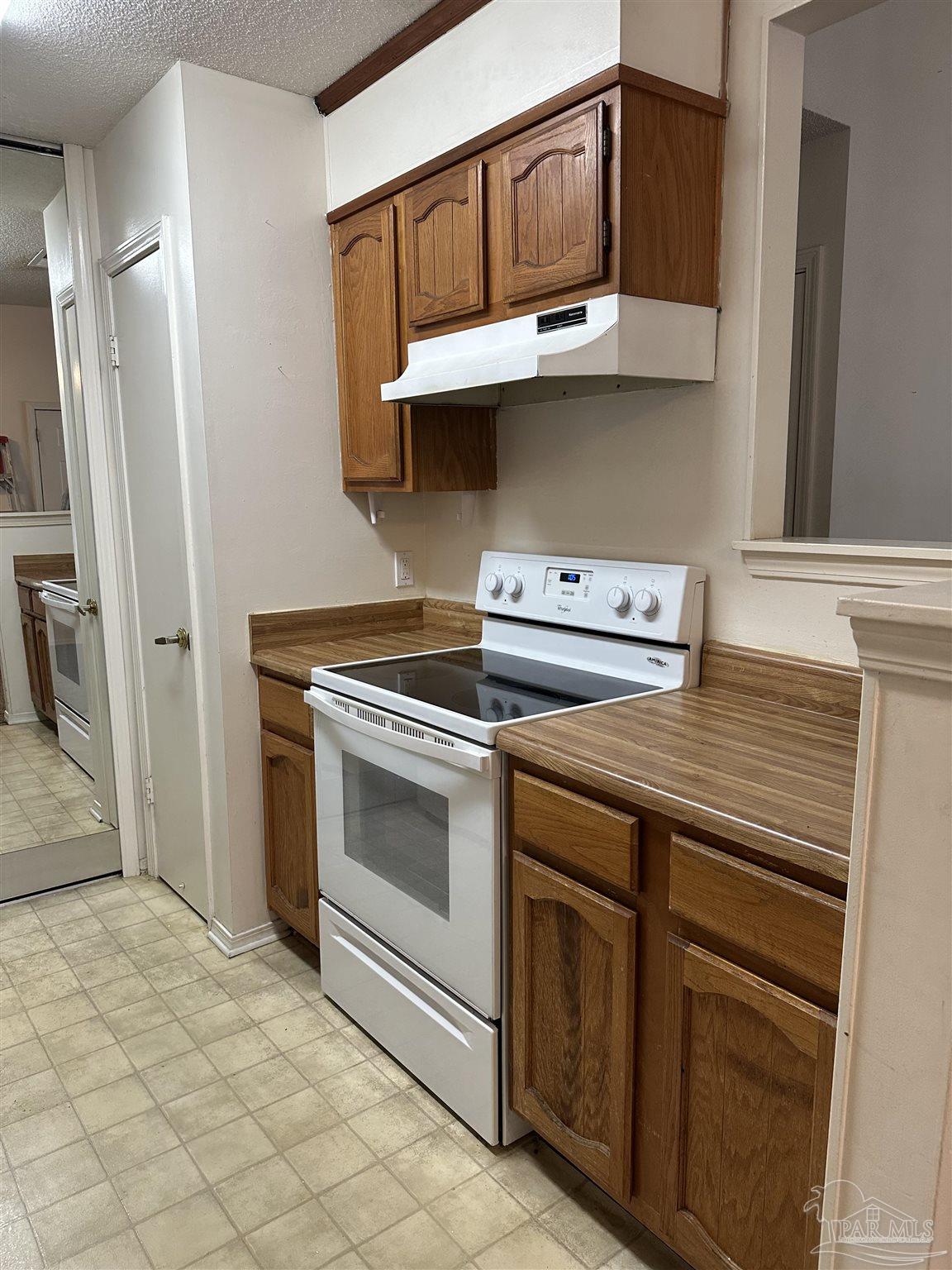 7171 N 9th Ave # B12 Pensacola FL 32504