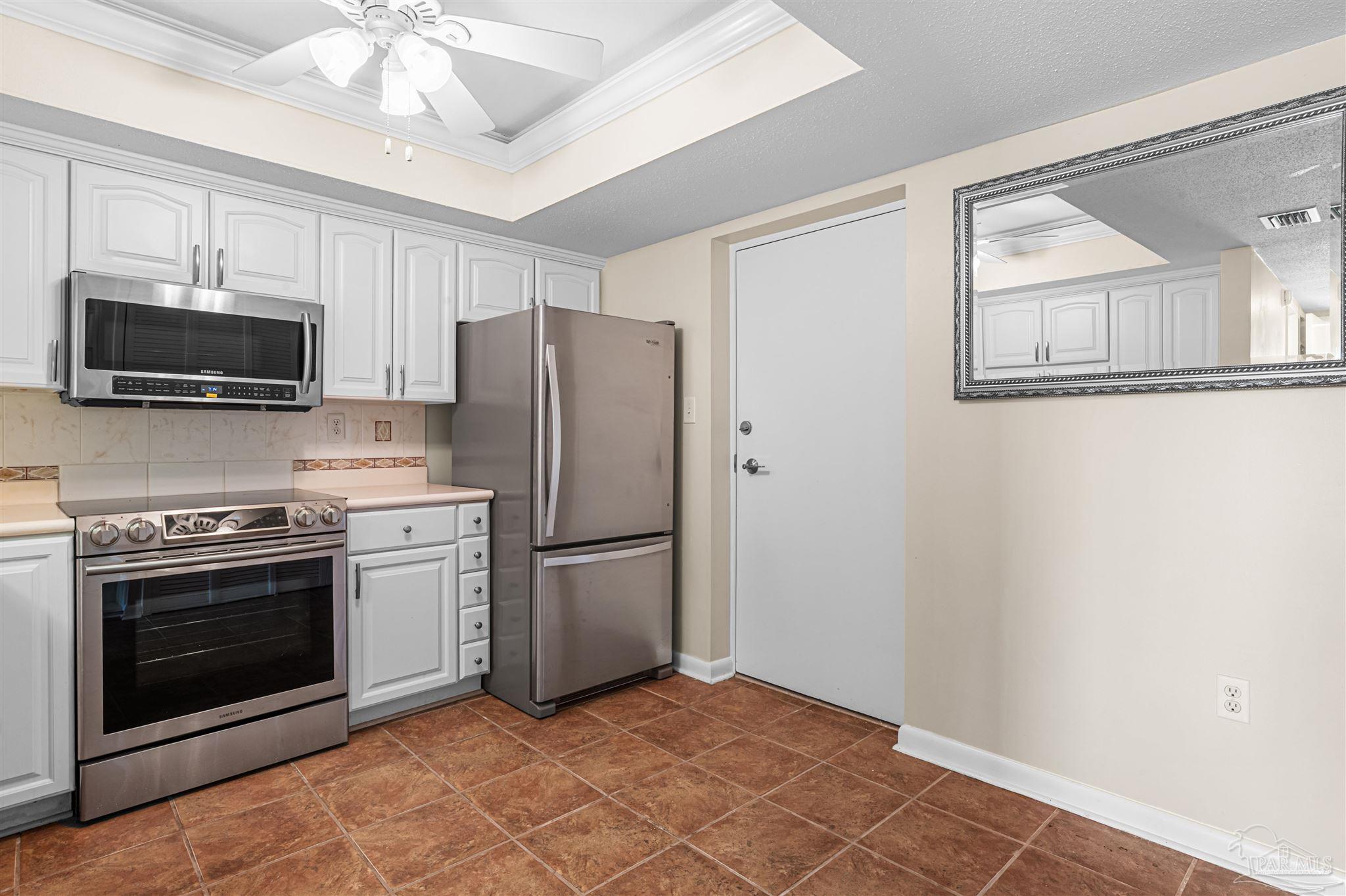 615 Bayshore Dr # 206 Pensacola FL 32507