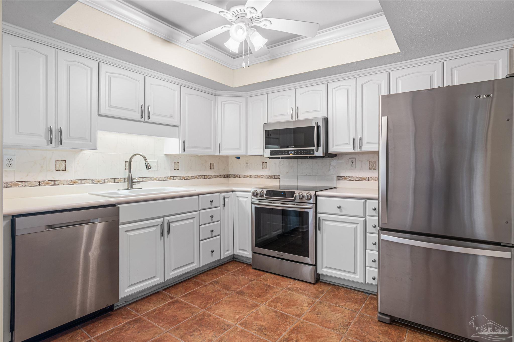 615 Bayshore Dr # 206 Pensacola FL 32507